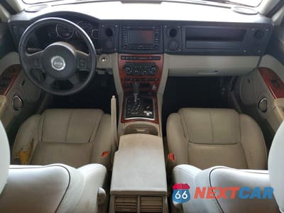 Zdjęcie 8 z 13 samochodu: 2007 JEEP COMMANDER LIMITED VIN:1J8HG58287C587177 - miniatura