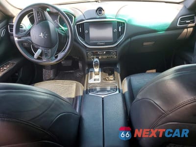 Zdjęcie 8 z 12 samochodu: 2016 MASERATI GHIBLI VIN:ZAM57XSA2G1175737 - miniatura