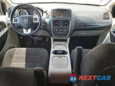 Zdjęcie 8 z 13 samochodu: 2013 DODGE GRAND CARAVAN SXT VIN:2C4RDGCG0DR628567 - miniatura