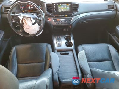 Zdjęcie 8 z 14 samochodu: 2021 HONDA PASSPORT EXL VIN:5FNYF8H55MB011048 - miniatura