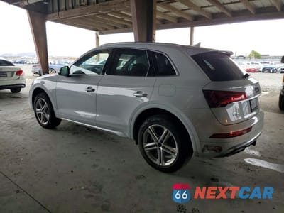 Drugie zdjęcie samochodu z przodu: 2024 AUDI Q5 E PREMIUM PLUS 55 VIN:WA1E2AFY9R2074273 - miniatura
