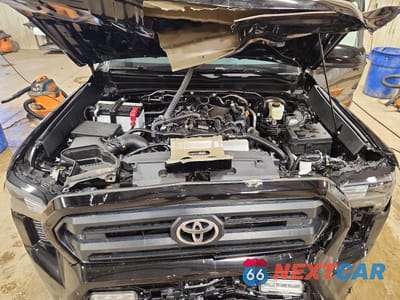 Zdjęcie 11 z 12 samochodu: 2026 TOYOTA TACOMA SR5 VIN:3TMKB5FN4TM066720 - miniatura