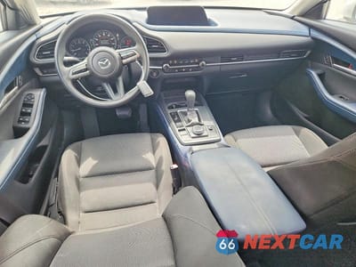 Zdjęcie 8 z 12 samochodu: 2021 MAZDA CX-30 VIN:3MVDMAAL2MM215823 - miniatura