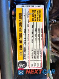 Zdjęcie 10 z 13 samochodu: 2007 CHEVROLET SILVERADO K3500 VIN:1GCJK33DX7F131930 - miniatura