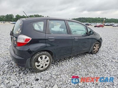 Trzecie zdjęcie samochodu z tyłu: 2010 HONDA FIT VIN:JHMGE8G20AC034363 - miniatura