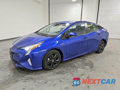 2017 TOYOTA PRIUS FOUR TOURING JTDKARFU1H3049948 - główne zdjęcie licytacji z USA - miniatura