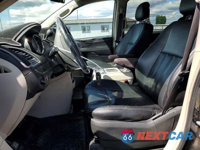 Zdjęcie 7 z 13 samochodu: 2014 CHRYSLER TOWN & COUNTRY TOURING VIN:2C4RC1BG4ER358262 - miniatura