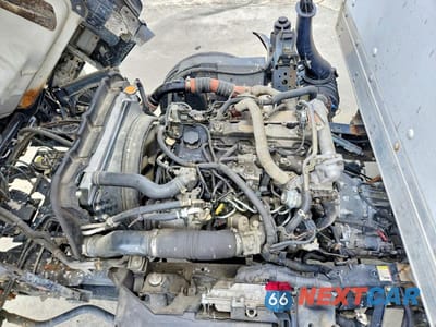 Zdjęcie 12 z 13 samochodu: 2011 ISUZU NPR HD BOX TRUCK VIN:JALB4W174B7401930 - miniatura