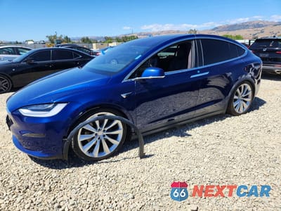 2021 TESLA MODEL X 5YJXCBE28MF322520 - główne zdjęcie licytacji z USA - miniatura