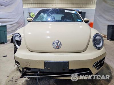 Piąte zdjęcie samochodu w środku: 2019 VOLKSWAGEN BEETLE S/FINAL EDITION SE/FINAL EDITION SEL VIN:3VWFD7AT1KM702258 - miniatura
