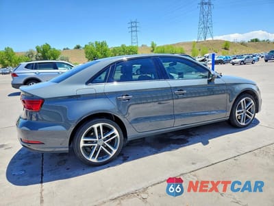 Trzecie zdjęcie samochodu z tyłu: 2020 AUDI A3 PREMIUM VIN:WAUAUGFF8LA102882 - miniatura