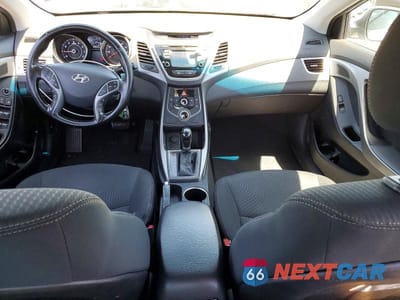 Zdjęcie 8 z 12 samochodu: 2015 HYUNDAI ELANTRA SE VIN:5NPDH4AE8FH607156 - miniatura