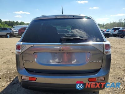 Zdjęcie 6 z 12 samochodu: 2014 MITSUBISHI OUTLANDER ES VIN:JA4AD2A32EZ000513 - miniatura