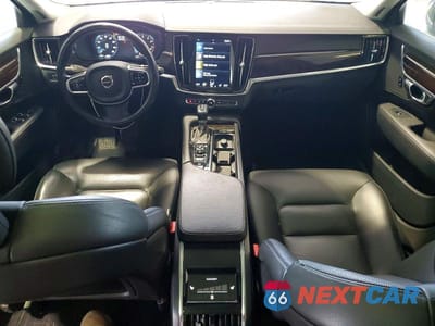 Zdjęcie 8 z 12 samochodu: 2018 VOLVO S90 T5 MOMENTUM VIN:LVY982MK4JP036184 - miniatura