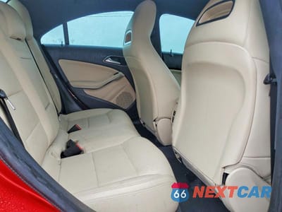 Zdjęcie 10 z 12 samochodu: 2018 MERCEDES-BENZ CLA 250 VIN:WDDSJ4EB9JN670907 - miniatura