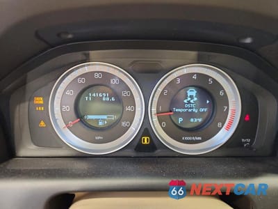 Zdjęcie 9 z 14 samochodu: 2013 VOLVO XC60 T6 VIN:YV4902DZ6D2428481 - miniatura