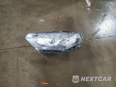 Zdjęcie 12 z 13 samochodu: 2017 HONDA CIVIC EX VIN:SHHFK7H54HU206320 - miniatura