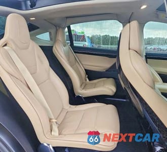 Zdjęcie 10 z 12 samochodu: 2016 TESLA MODEL X VIN:5YJXCBE23GF006981 - miniatura