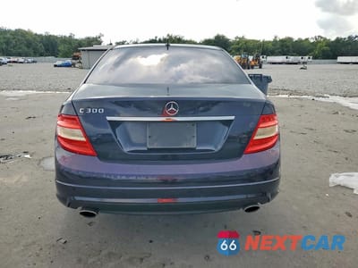 Zdjęcie 6 z 12 samochodu: 2009 MERCEDES-BENZ C 300 VIN:WDDGF54X69F234869 - miniatura