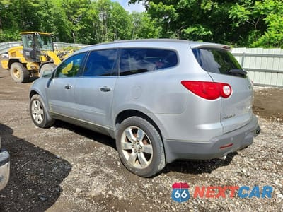 Drugie zdjęcie samochodu z przodu: 2010 CHEVROLET TRAVERSE LTZ VIN:1GNLRHED0AS116342 - miniatura