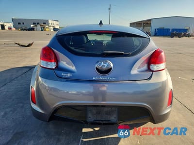 Zdjęcie 6 z 12 samochodu: 2017 HYUNDAI VELOSTER VALUE EDITION VIN:KMHTC6AD1HU314443 - miniatura