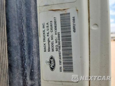 Zdjęcie 10 z 10 samochodu: 2014 MACK CXU613 SEMI TRUCK VIN:1M1AW07Y8EM040695 - miniatura