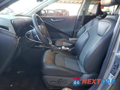 Zdjęcie 7 z 13 samochodu: 2024 KIA NIRO WIND VIN:KNDCR3L11R5113447 - miniatura