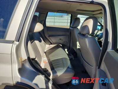 Zdjęcie 11 z 13 samochodu: 2007 JEEP GRAND CHEROKEE LAREDO VIN:1J8GR48K47C607232 - miniatura