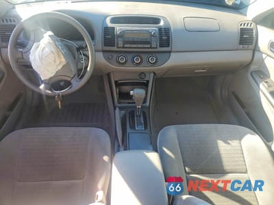 Zdjęcie 8 z 12 samochodu: 2006 TOYOTA CAMRY STANDARD VIN:4T1BE32K96U655880 - miniatura