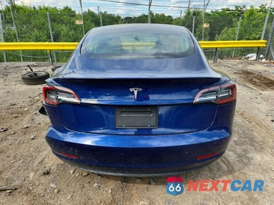 Zdjęcie 6 z 12 samochodu: 2022 TESLA 3 VIN:5YJ3E1EA7NF185940 - miniatura