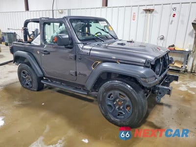 Czwarte zdjęcie samochodu z boku: 2022 JEEP WRANGLER SPORT VIN:1C4GJXAG3NW168705 - miniatura