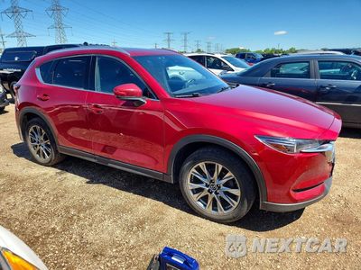 Czwarte zdjęcie samochodu z boku: 2019 MAZDA CX-5 SIGNATURE VIN:JM3KFBEY0K0653102 - miniatura