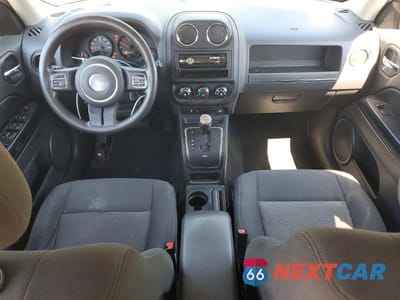 Zdjęcie 8 z 13 samochodu: 2012 JEEP PATRIOT SPORT VIN:1C4NJRBB5CD514591 - miniatura