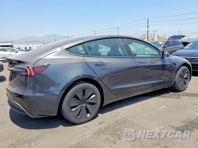 Trzecie zdjęcie samochodu z tyłu: 2025 TESLA MODEL 3 VIN:5YJ3E1EAXSF051872 - miniatura