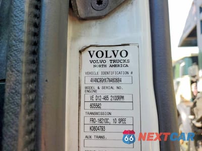 Zdjęcie 10 z 10 samochodu: 2007 VOLVO VN VNL VIN:4V4NC9GHX7N460684 - miniatura