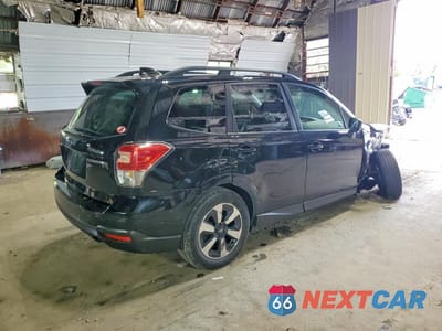 Trzecie zdjęcie samochodu z tyłu: 2018 SUBARU FORESTER 2.5I PREMIUM VIN:JF2SJAGCXJH563993 - miniatura