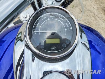 Zdjęcie 7 z 10 samochodu: 2016 HONDA VT1300 CR VIN:JH2SC6607GK600031 - miniatura