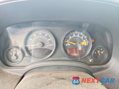 Zdjęcie 9 z 12 samochodu: 2015 JEEP PATRIOT SPORT VIN:1C4NJRBB3FD411402 - miniatura