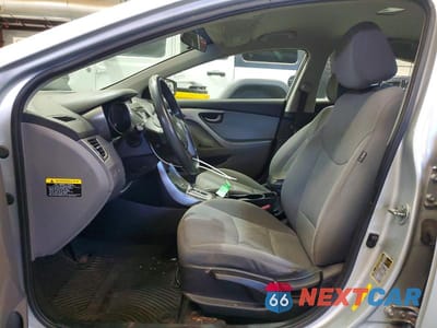 Zdjęcie 7 z 12 samochodu: 2013 HYUNDAI ELANTRA VIN:5NPDH4AE0DH401049 - miniatura