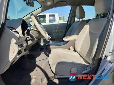 Zdjęcie 7 z 12 samochodu: 2012 NISSAN LEAF SV VIN:JN1AZ0CP7CT025471 - miniatura