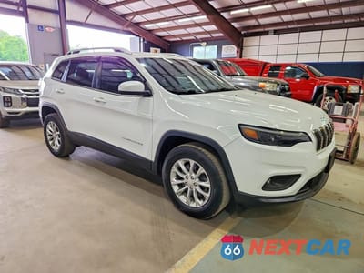 Czwarte zdjęcie samochodu z boku: 2019 JEEP CHEROKEE LATITUDE VIN:1C4PJMCB7KD136914 - miniatura
