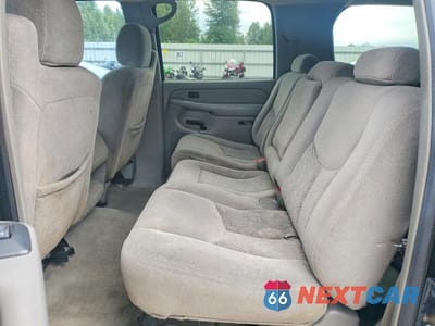 Zdjęcie 11 z 13 samochodu: 2005 CHEVROLET SUBURBAN K1500 VIN:3GNFK16Z15G149429 - miniatura
