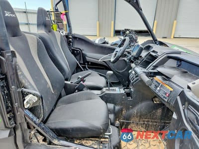 Piąte zdjęcie samochodu w środku: 2024 KAWASAKI TERYX UTILITY VEHICLE VIN:JKARTCA15RB502571 - miniatura
