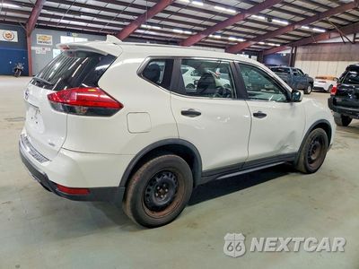 Trzecie zdjęcie samochodu z tyłu: 2017 NISSAN ROGUE S VIN:JN8AT2MV3HW014923 - miniatura