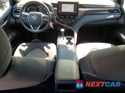 Zdjęcie 8 z 12 samochodu: 2021 TOYOTA CAMRY LE VIN:4T1C11AKXMU576141 - miniatura