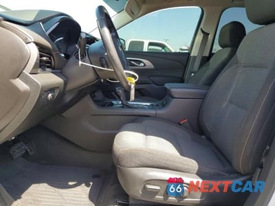 Zdjęcie 7 z 13 samochodu: 2019 CHEVROLET TRAVERSE LT VIN:1GNERGKW4KJ300988 - miniatura