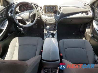 Zdjęcie 8 z 12 samochodu: 2024 CHEVROLET MALIBU LT VIN:1G1ZD5ST4RF191733 - miniatura