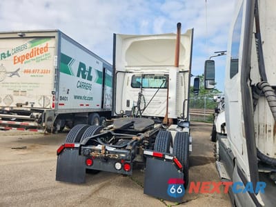 Czwarte zdjęcie samochodu z boku: 2017 INTERNATIONAL PROSTAR SEMI TRUCK VIN:1HSDGAPR3HH164791 - miniatura