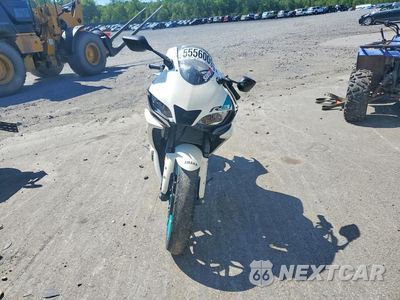 Drugie zdjęcie samochodu z przodu: 2024 YAMAHA YZFR3 A VIN:MH3RH18Y3RK017703 - miniatura