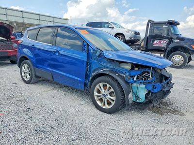 Czwarte zdjęcie samochodu z boku: 2019 FORD ESCAPE SE VIN:1FMCU0GD7KUC46397 - miniatura